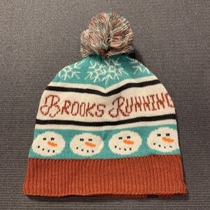 Brooks Running: Unisex Run Merry Pom Beanie, LTD ED, Color: 377: Green/Run Merry